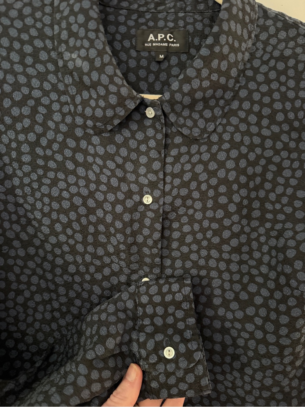 A.P.C. Paris 100% Silk Navy Blue Dot Print Blouse Shirt Minimalist Chic Size M - Picture 5 of 8